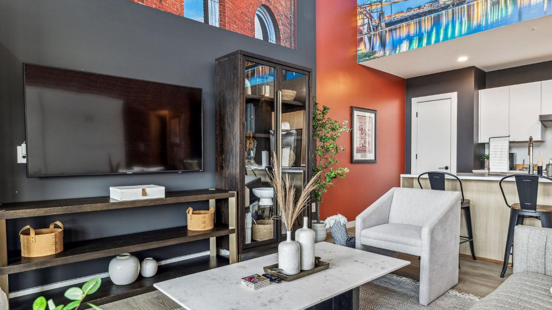 Grand Ole Nashville- Walk To Broadway & Honky Tonks! Apartment *