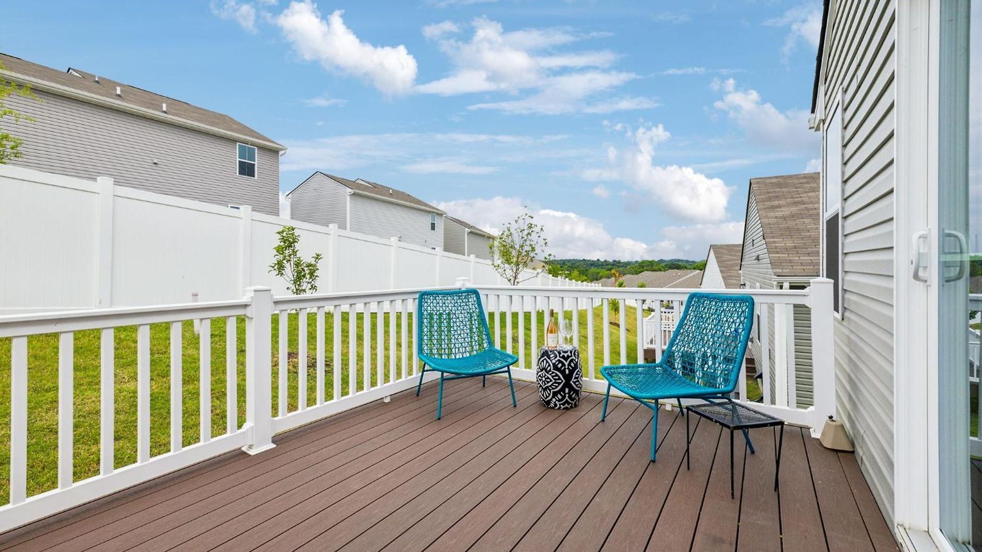 Holiday home Stylish Vibe 2 Bed 2 Bath 30 Or Days By Skyrun Nashville
