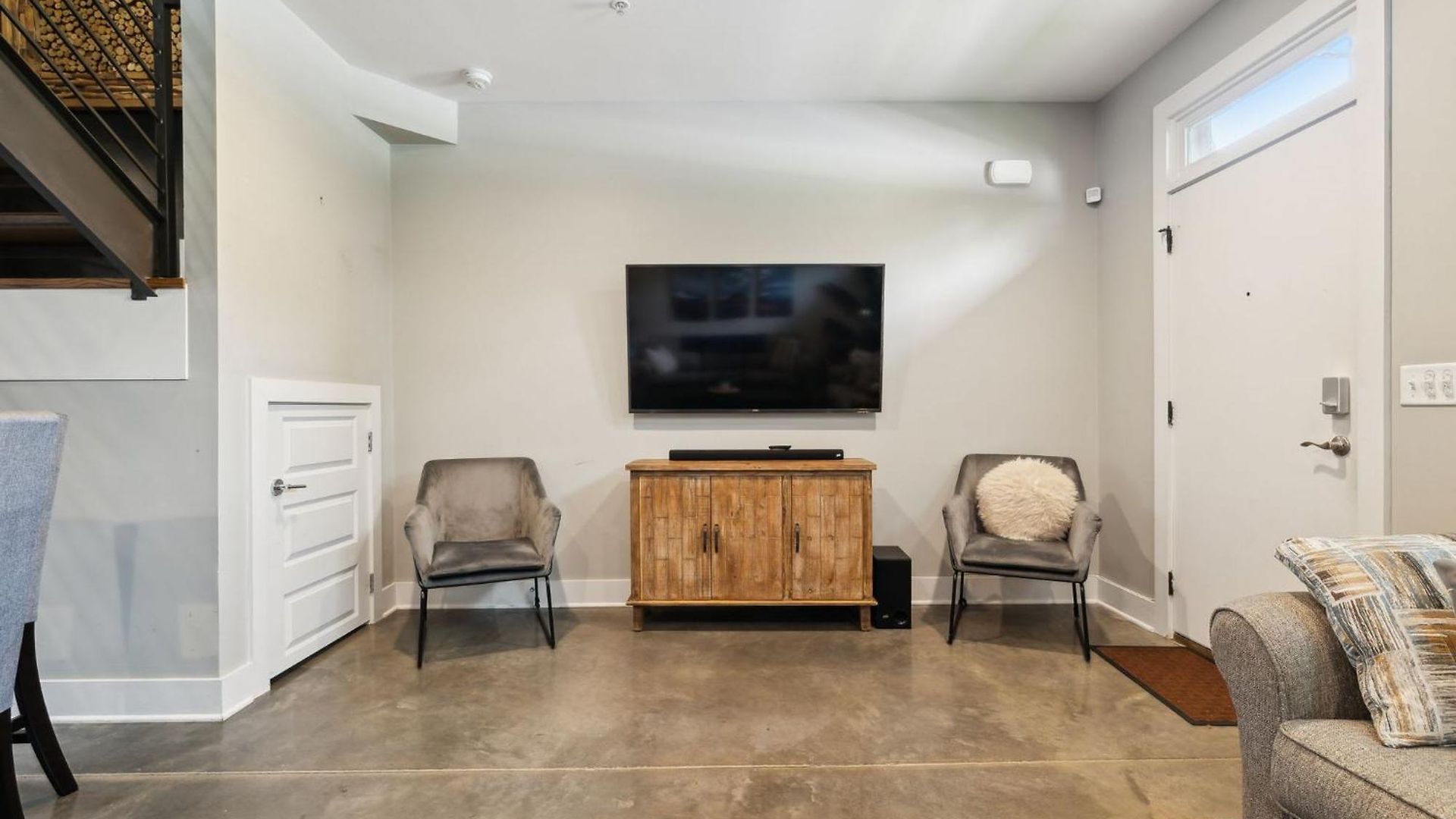 Spacious 3-story Townhome W Rooftop & Views Holiday home Nashville