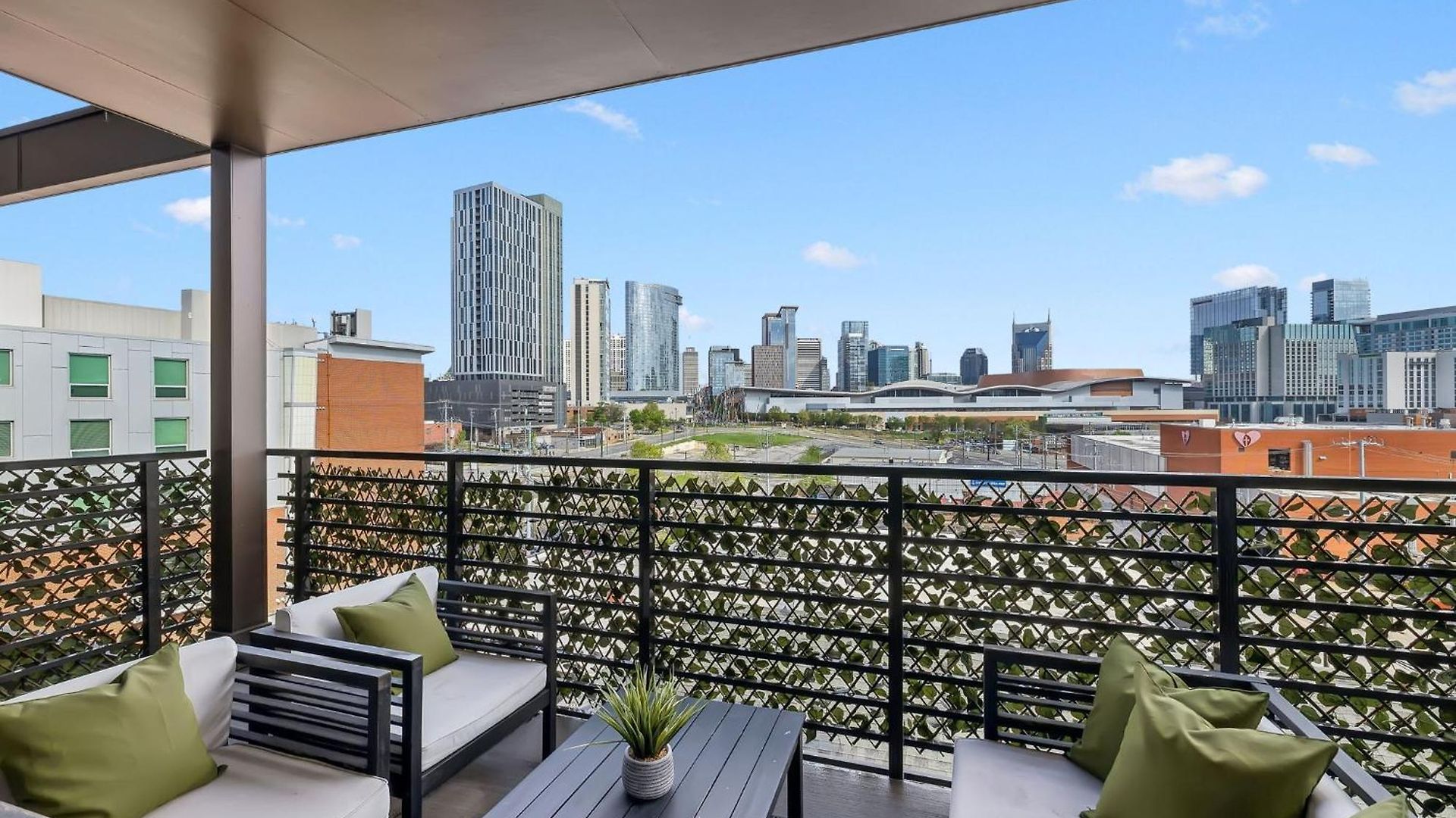 Apartment Skyline Nights Downtown Nash W/ Views, Pool, Gym Nashville