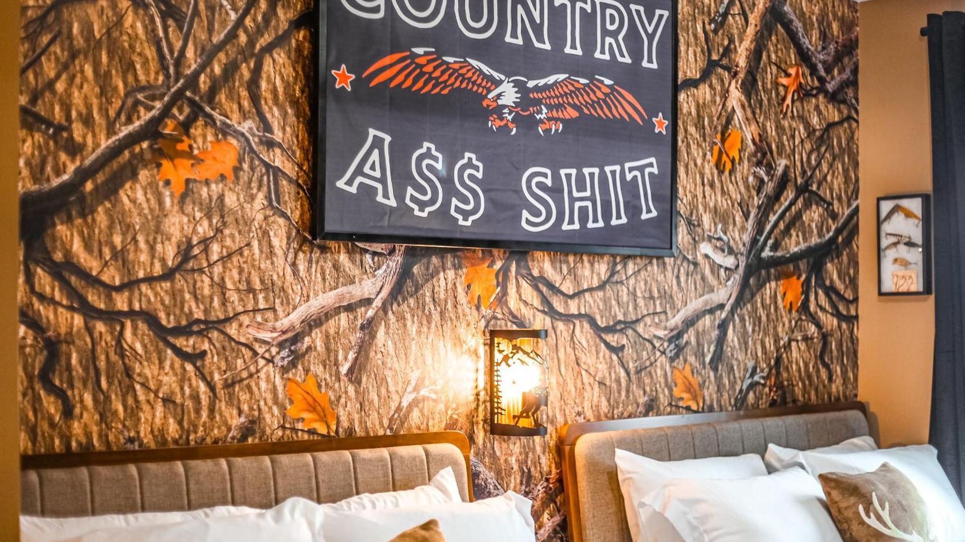Walk To Broadway From Whiskey Glasses, Bach Party Approved With Pool And Gym * Nashville