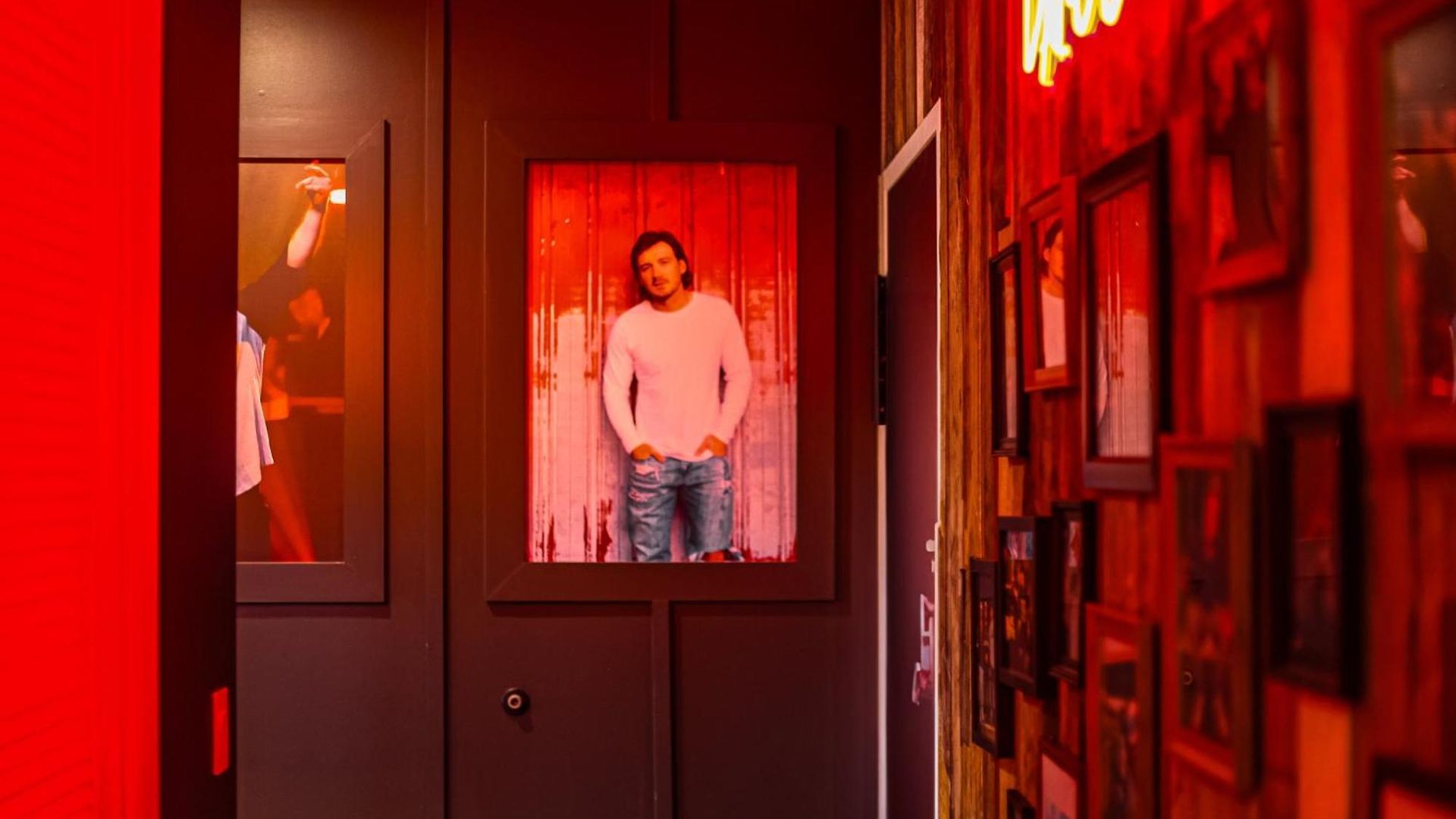 Walk To Broadway From Whiskey Glasses, Bach Party Approved With Pool And Gym * Nashville