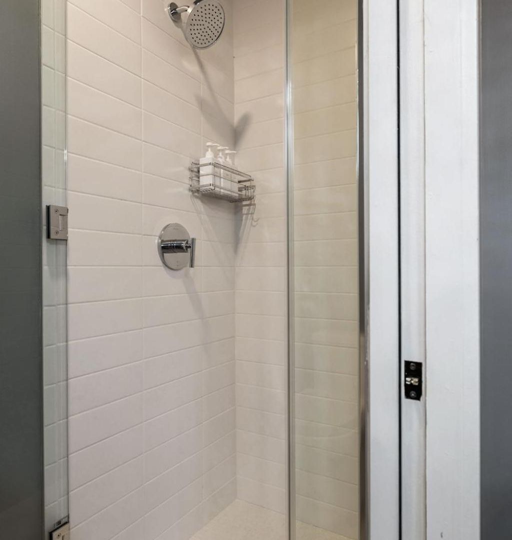 Apartment Diamonds Are Forever Walk To Broadway Pool And Gym *