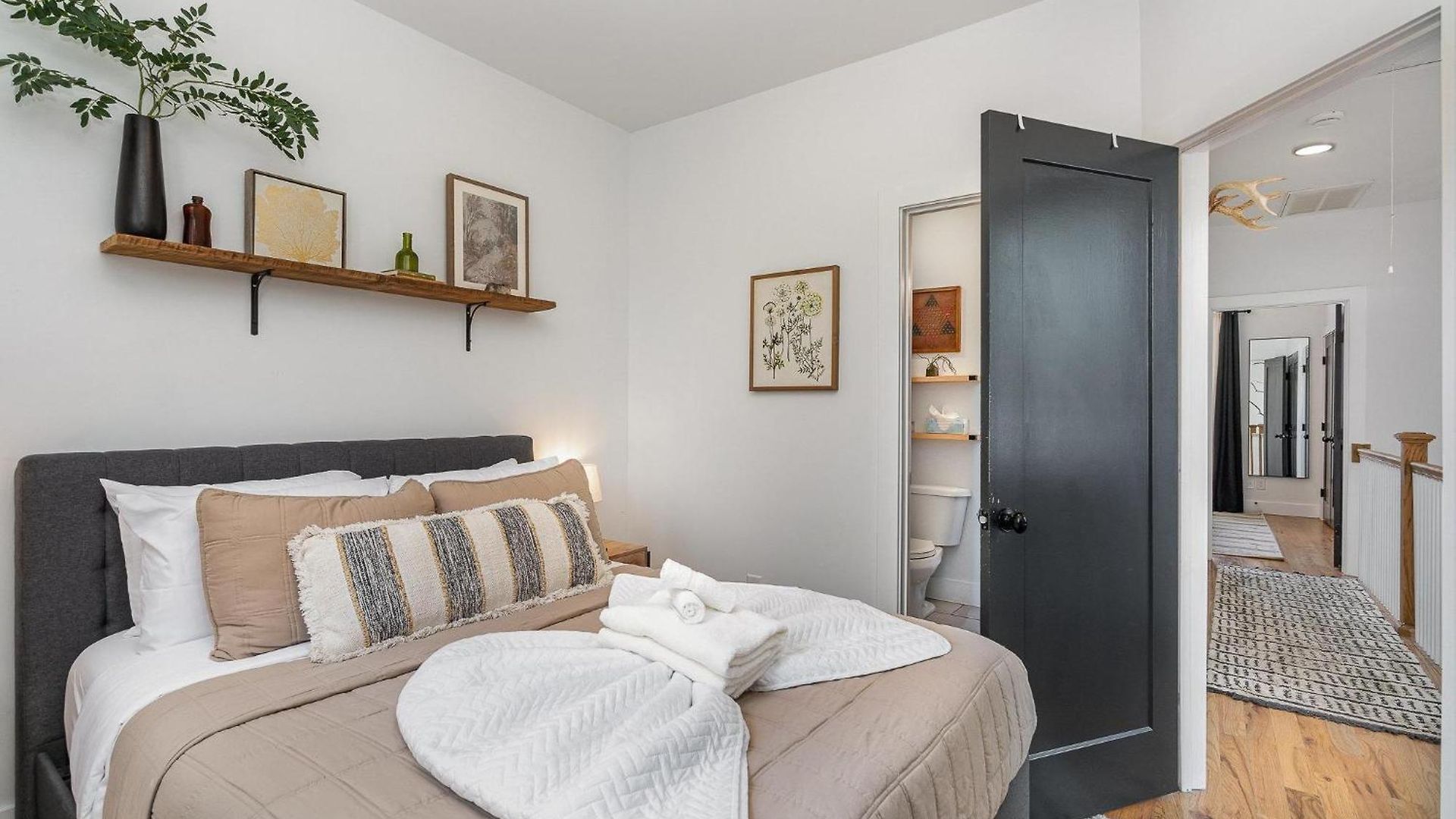 Stone Fox - In The Nations - Mins To Broadway Holiday home Nashville