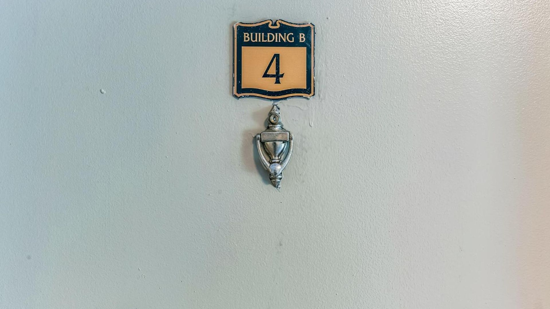 Jamestown B4 I Comfy 2 Bed 1 Bath Apartment Nashville