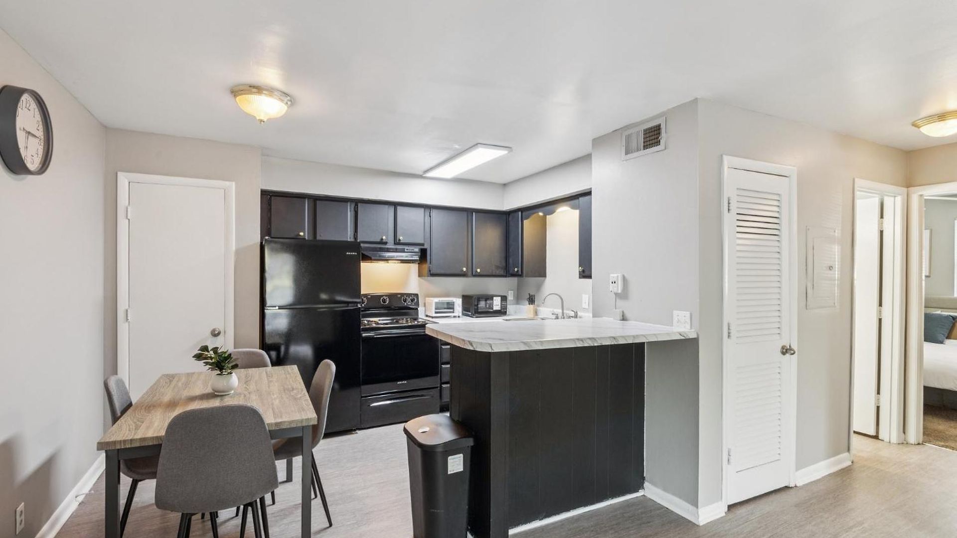 Apartment Jamestown B4 I Comfy 2 Bed 1 Bath Nashville