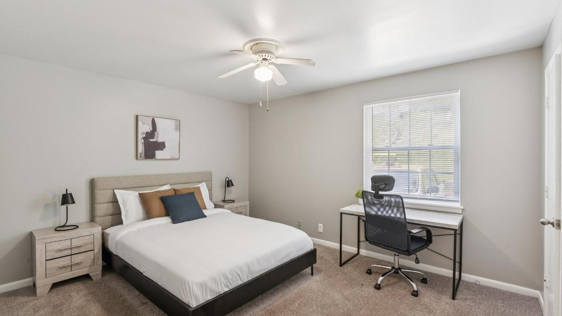 Jamestown B4 I Comfy 2 Bed 1 Bath Nashville