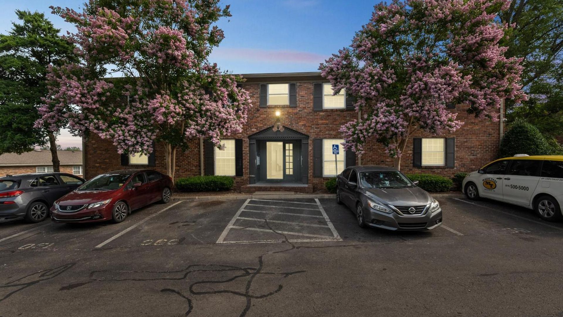 Apartment Jamestown B4 I Comfy 2 Bed 1 Bath Nashville