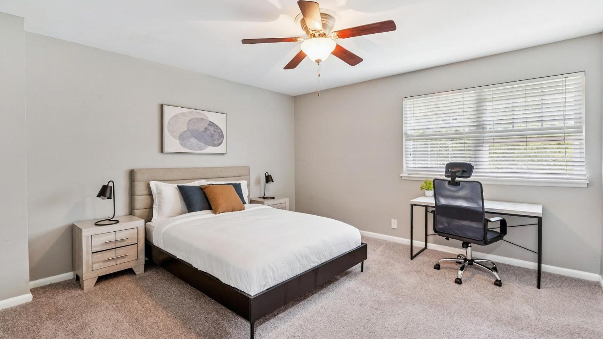 Jamestown E5 I Comfy 2 Bed 1 Bath Apartment Nashville