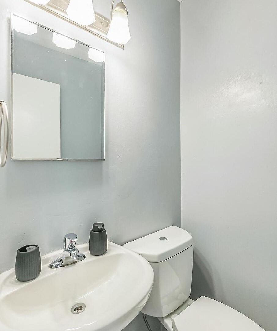 Jamestown E5 I Comfy 2 Bed 1 Bath Apartment Nashville