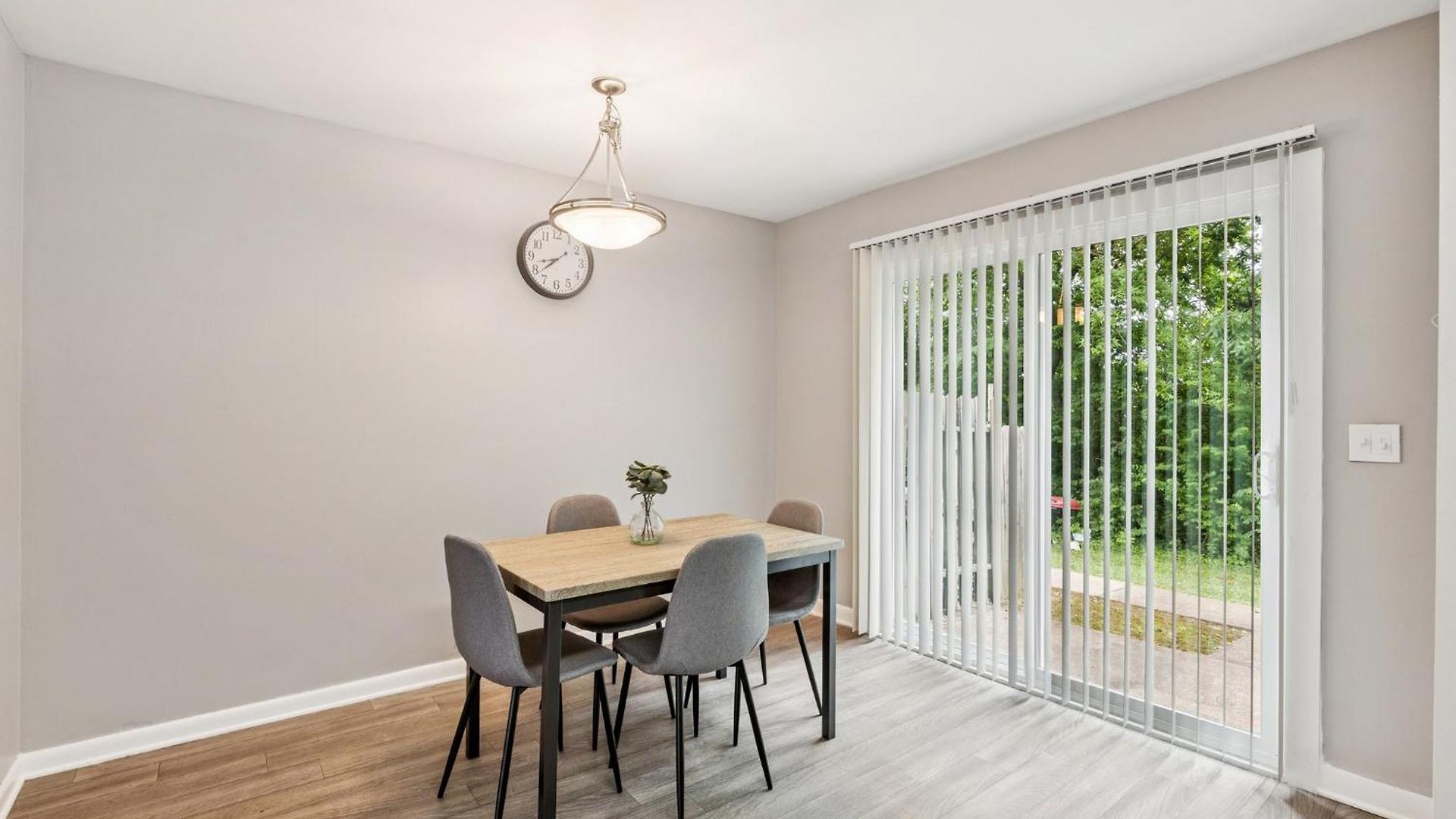 Apartment Jamestown D2 I Comfy 2 Bed 1 Bath *