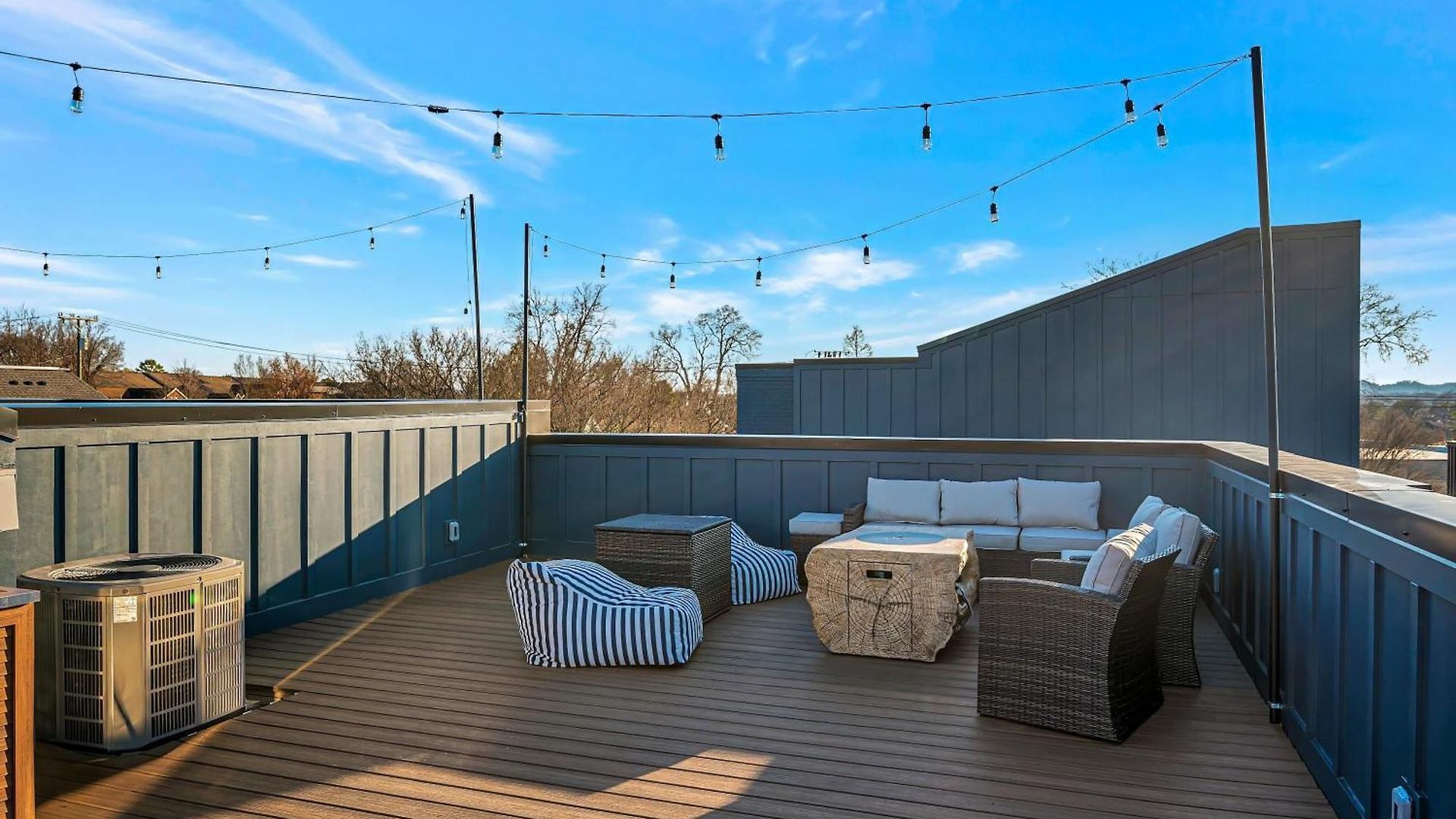 Holiday home 4 Rooftop Decks 4 Hot Tubs Game & Sauna *