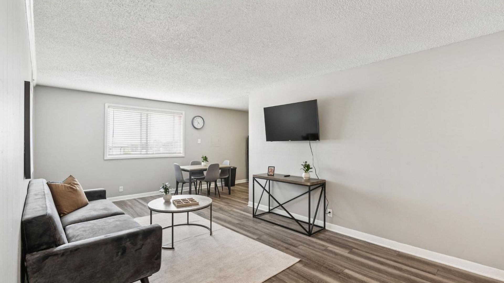 Avery D9 I Comfy 2 Bed 1 Bath Nashville