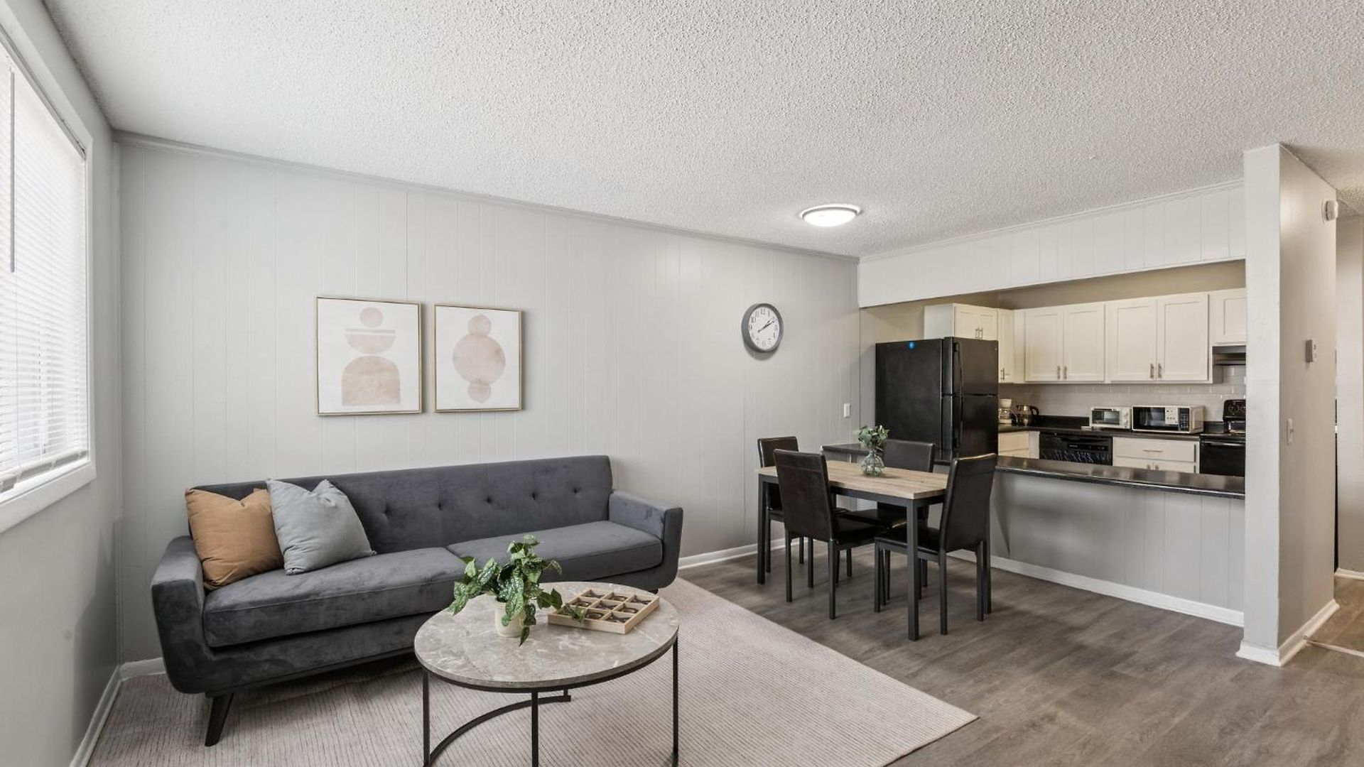 Avery A4 I Spacious 1 Bed 1 Bath