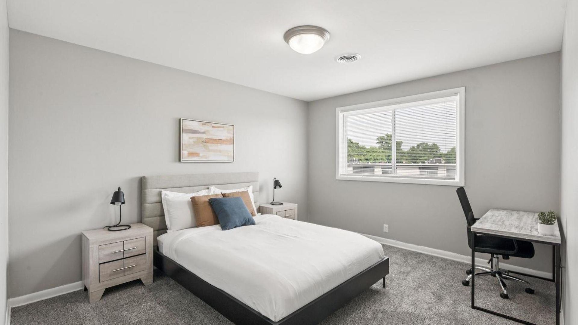 Apartment Avery D9 I Comfy 2 Bed 1 Bath *