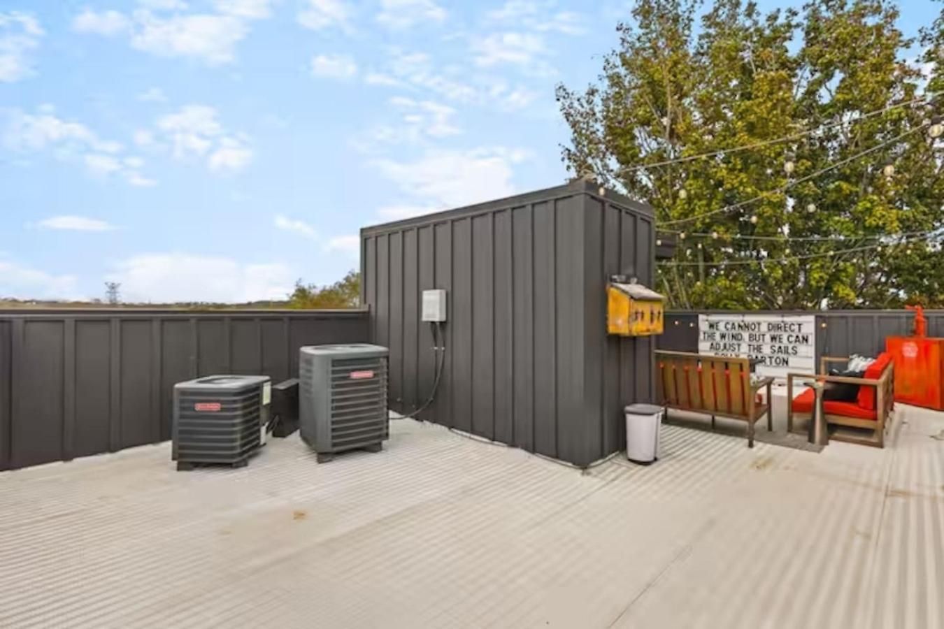5br Rooftop Retreat 7 Min To Broadway Holiday home Nashville