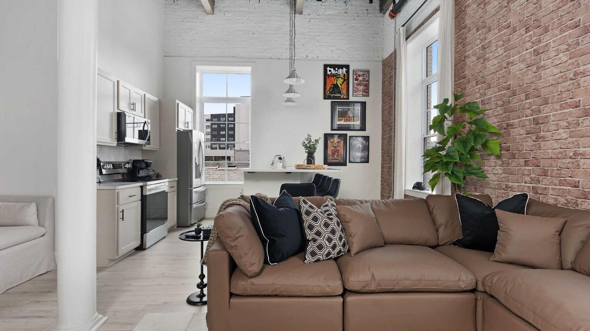 Apartment Legends Row By Maddox