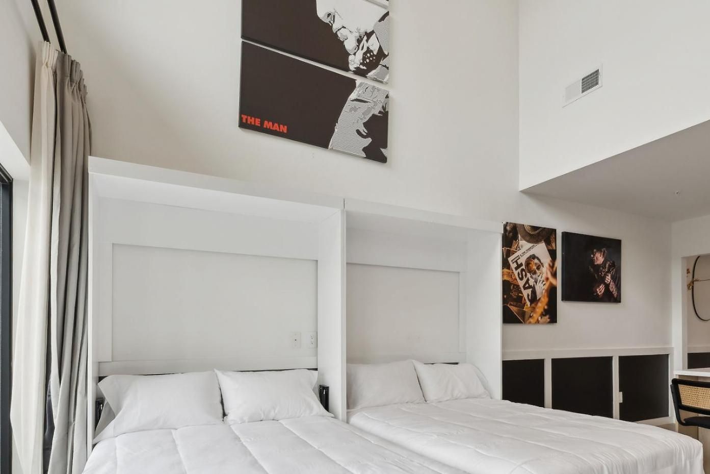 Beverly Nash Downtown, Incredible Skyline Views, Walk To Broadway! Holiday home Nashville