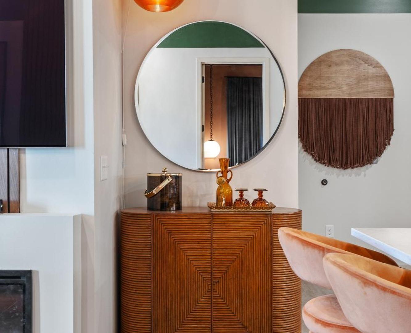 The Crescendo - On Music Row Apartment Nashville
