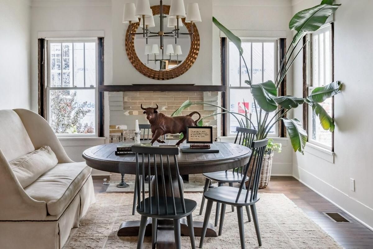 Stylish Renovated Craftsman With Pool And Garden Escape * Nashville