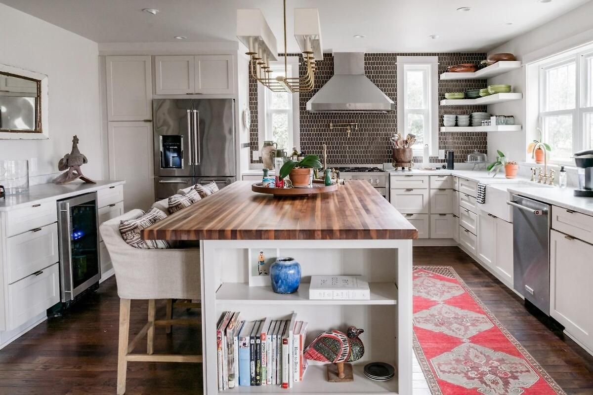 Stylish Renovated Craftsman With Pool And Garden Escape Nashville
