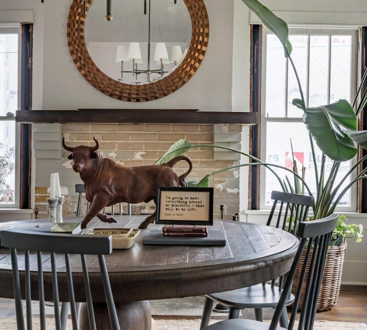 Stylish Renovated Craftsman With Pool And Garden Escape Holiday home