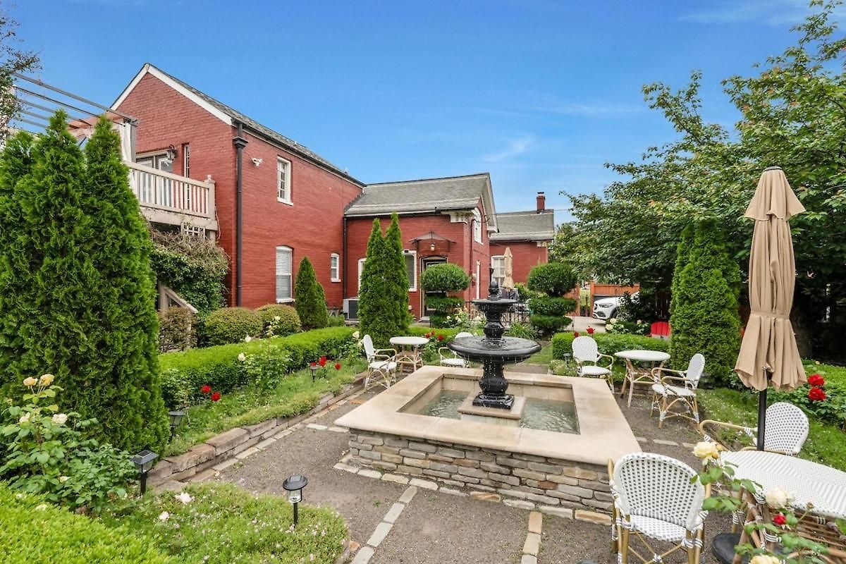 Germantown Old Grand House Holiday home