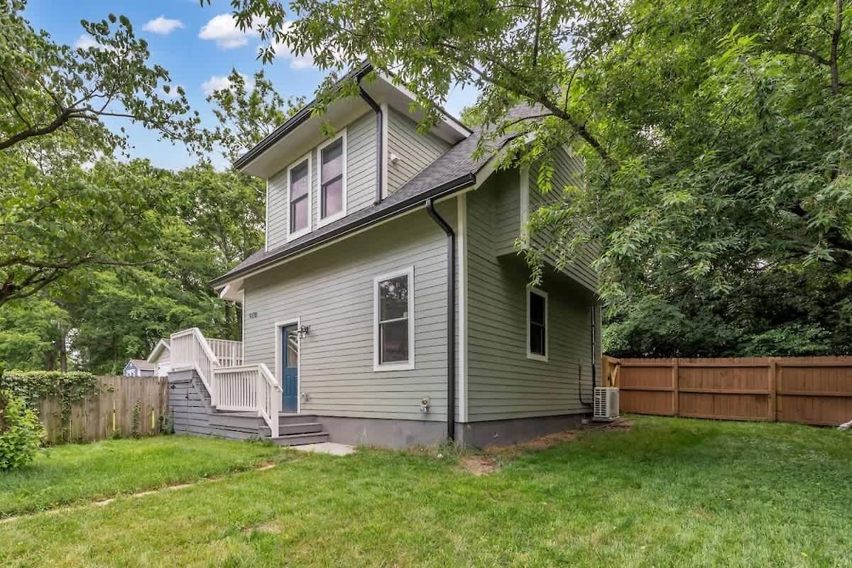 East Greenwood Treehouse Close To Dt *