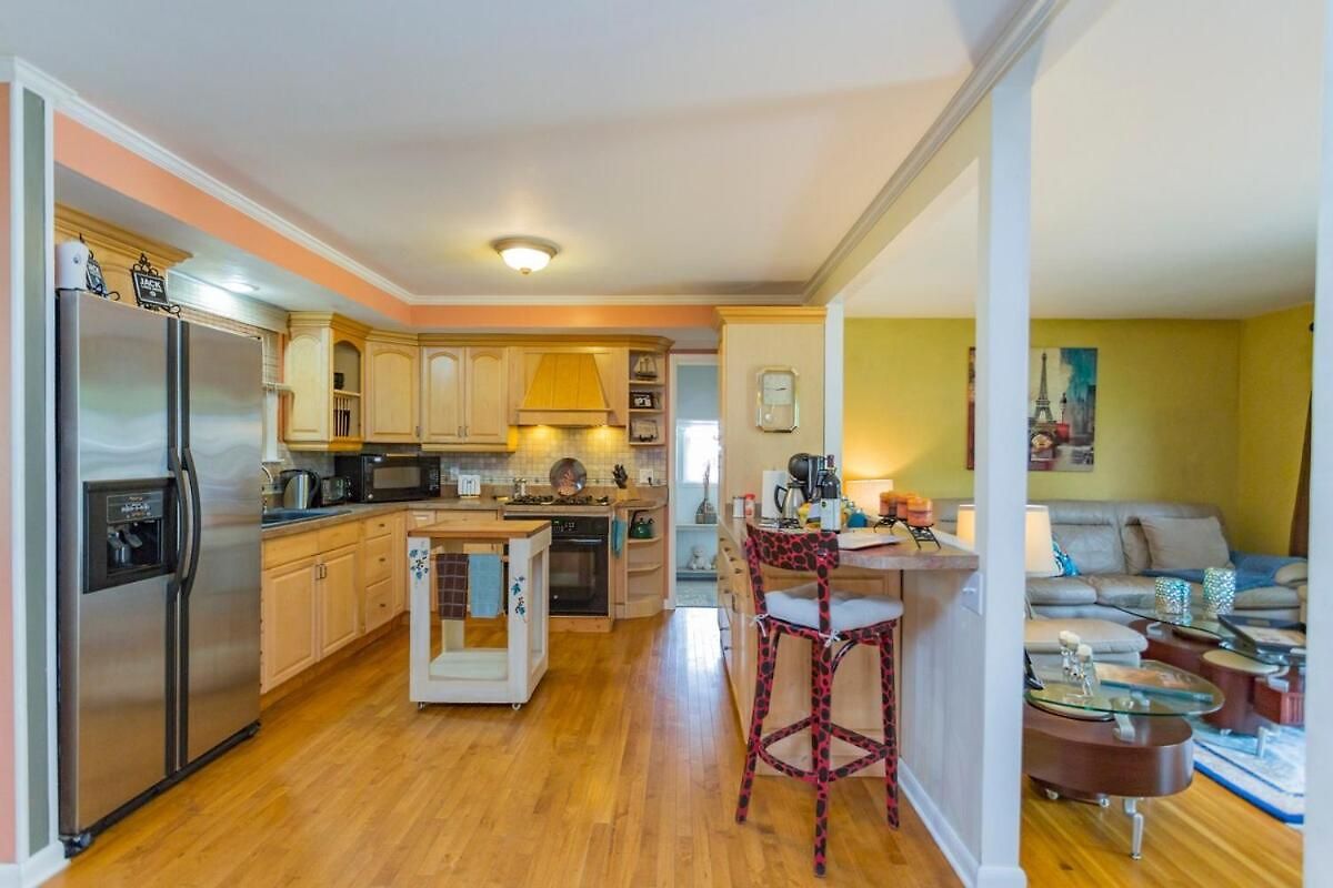 The Place Between The Lakes 4 Bedrooms 4 Beds * Nashville