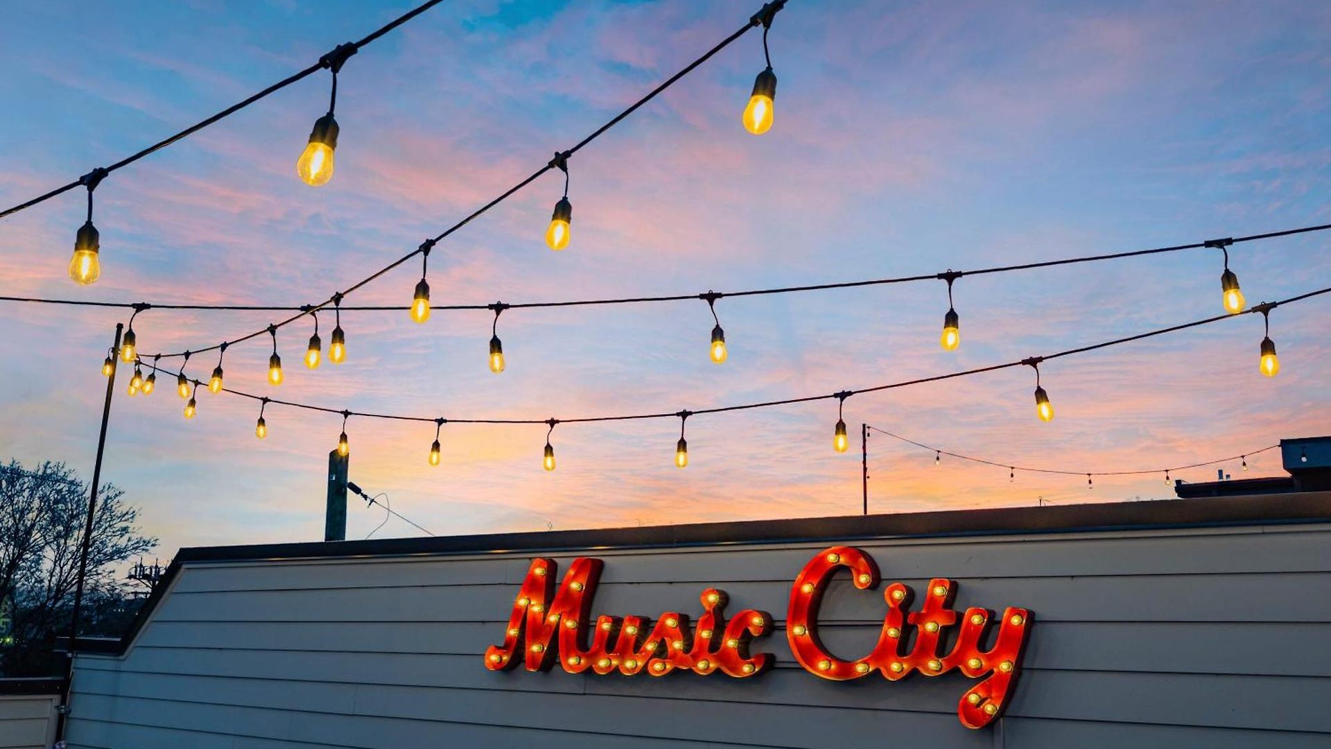 Ultimate Rooftop Double Games Bbq Skyline Views Nashville
