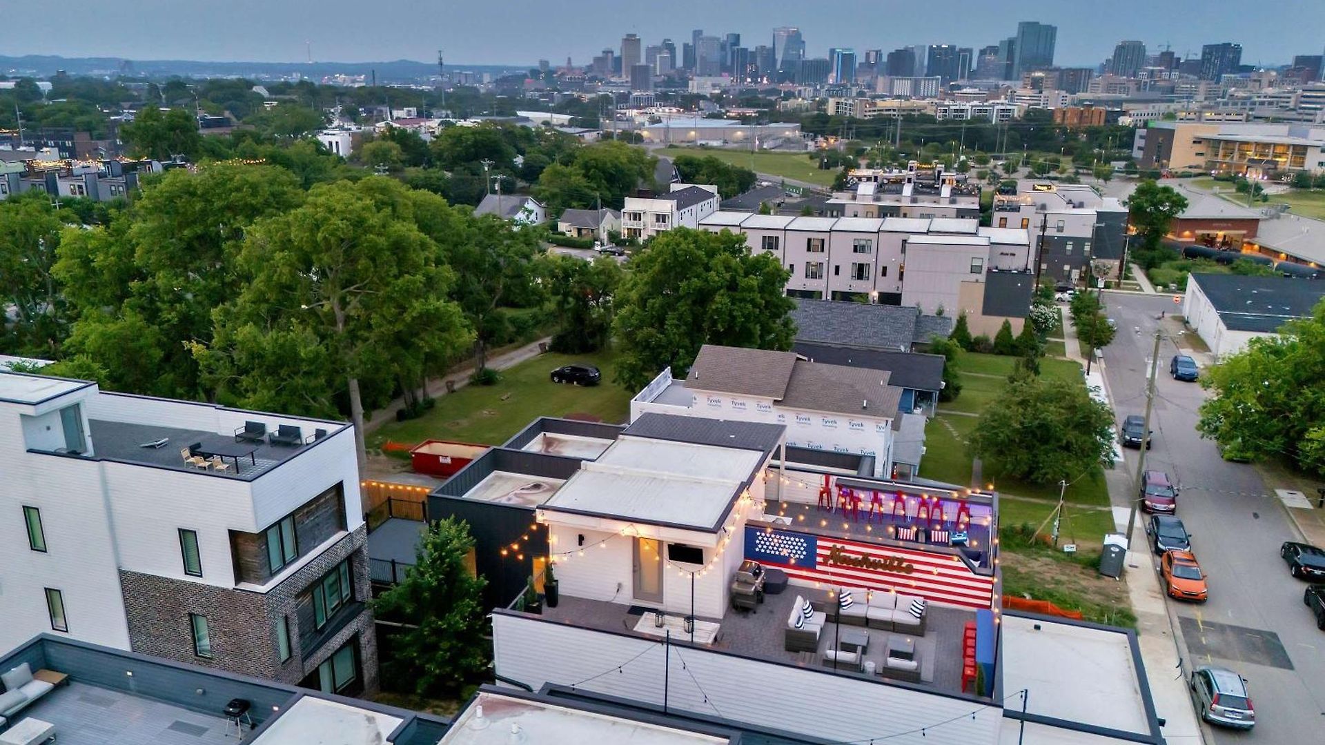 Holiday home Ultimate Rooftop Double Games Bbq Skyline Views *