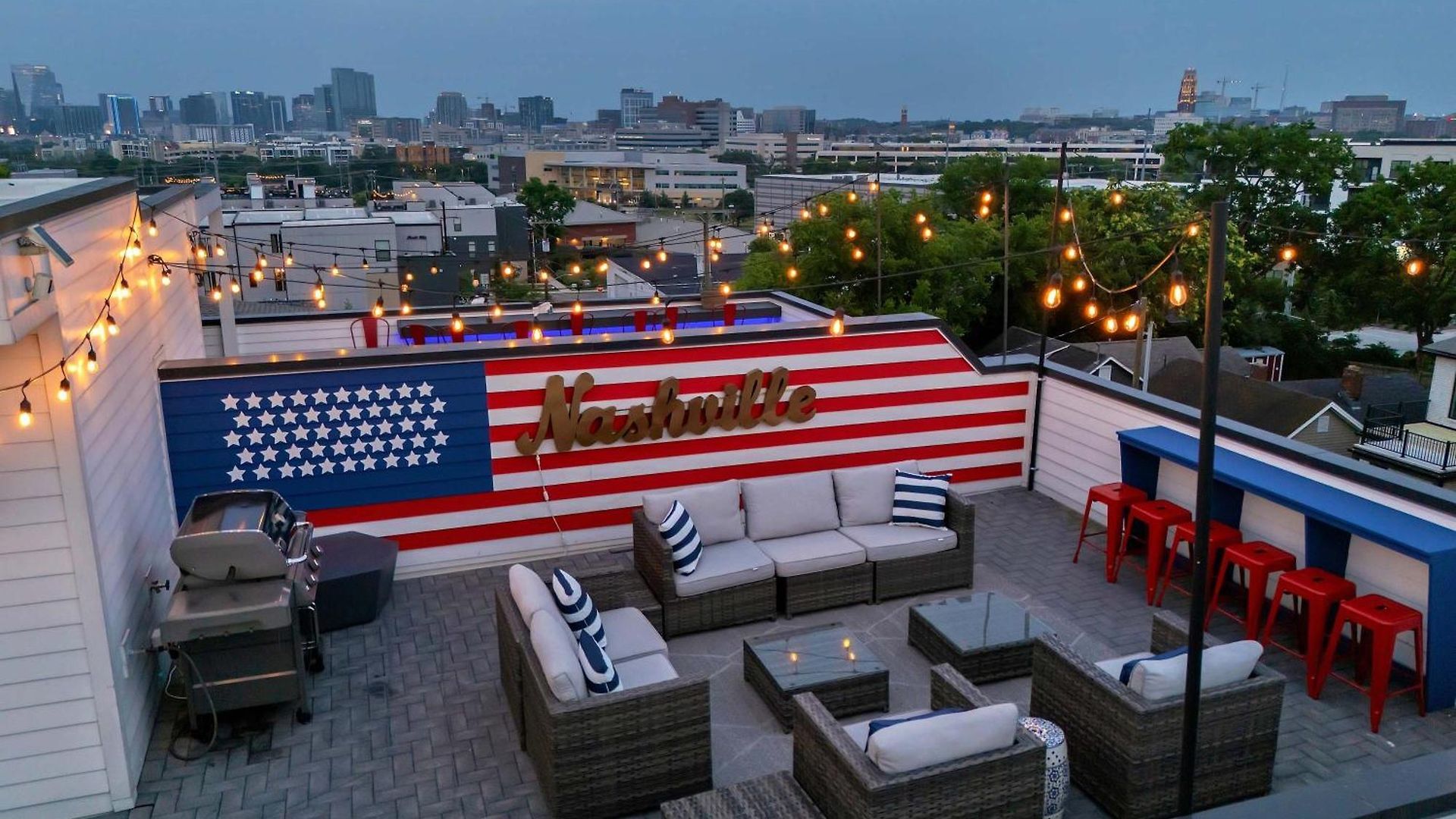 Ultimate Rooftop Double Games Bbq Skyline Views Nashville