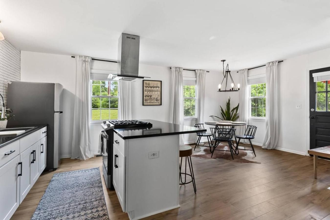 Holiday home Cozy House In Trendy East With A Patio And Grill *