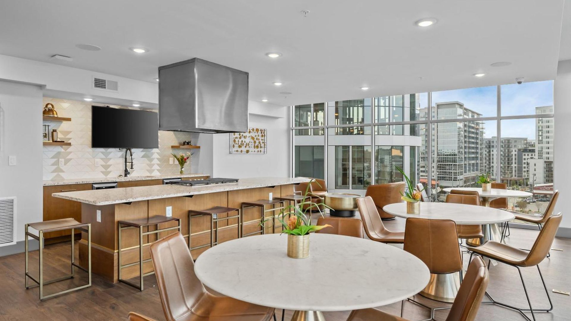 The Diamond The Gulch Apartment Nashville