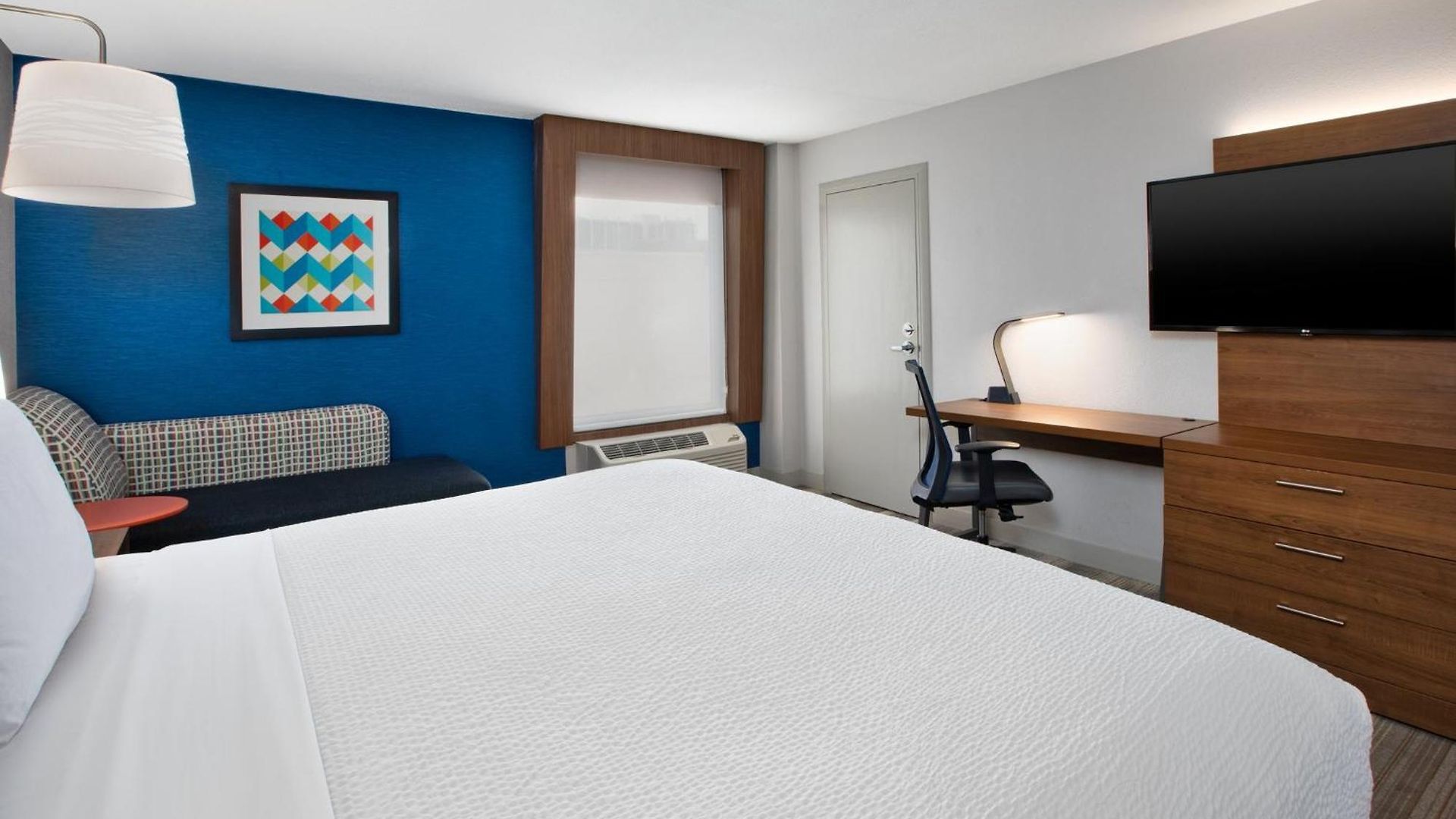 Express Nashville-downtown - Broadway By Ihg Hotel 3*