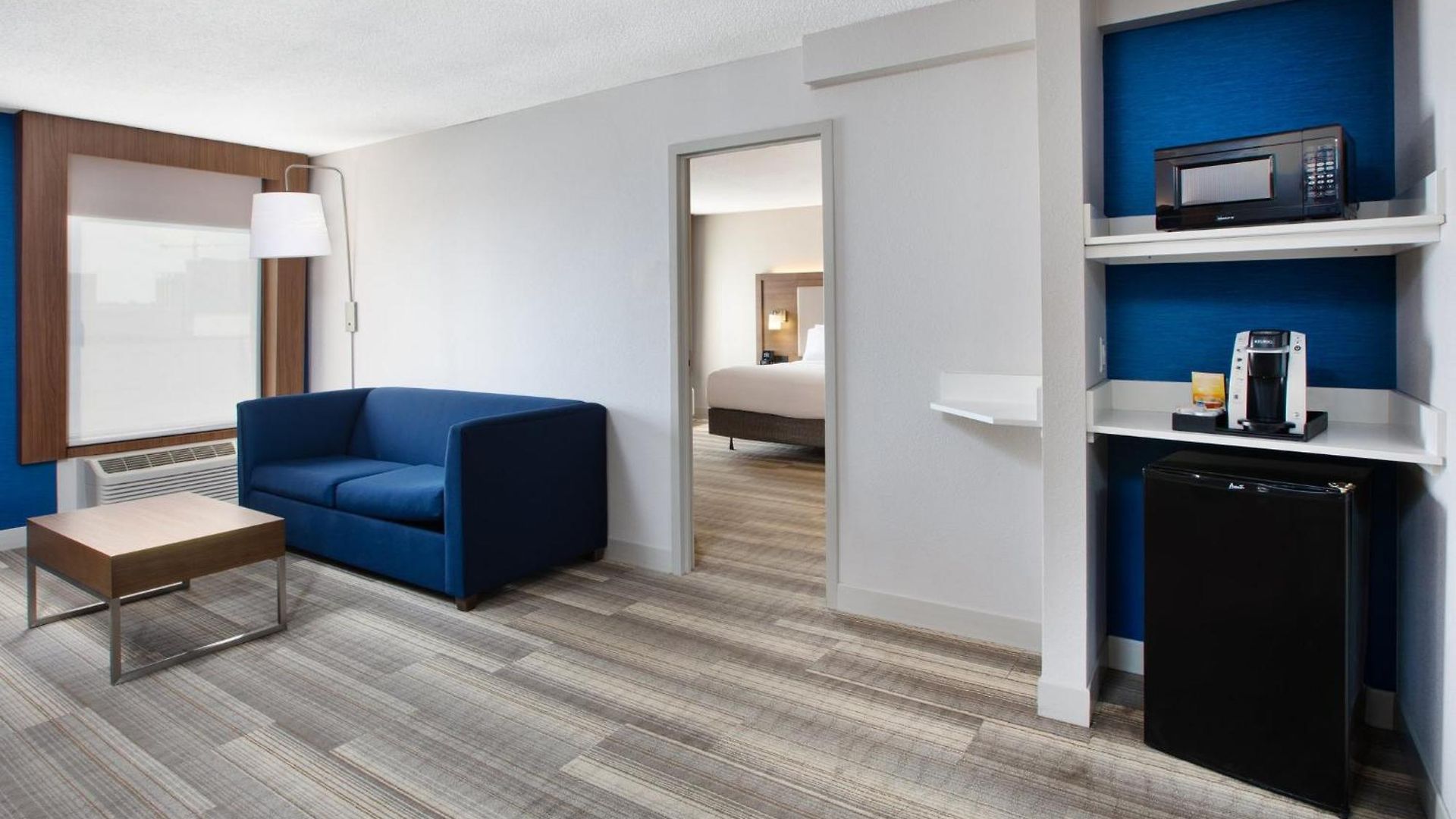 Hotel Express Nashville-downtown - Broadway By Ihg 3*