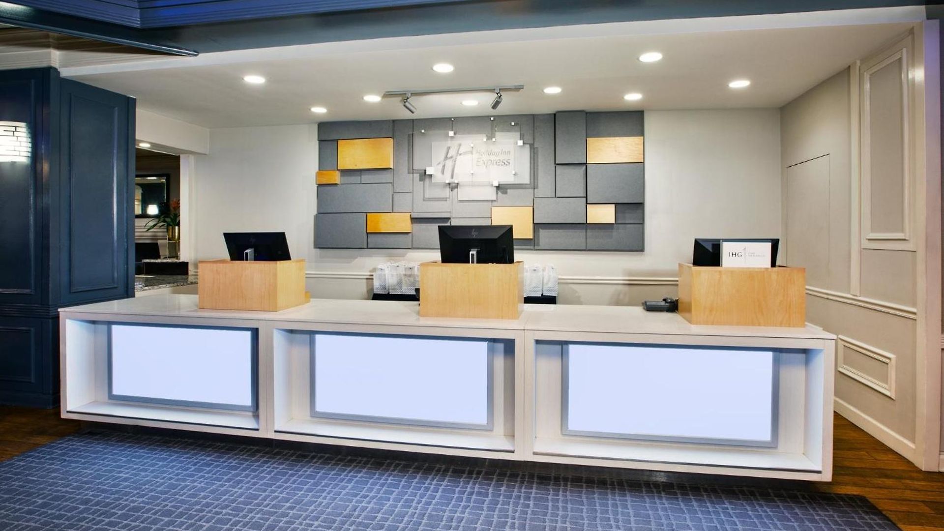 Express Nashville-downtown - Broadway By Ihg