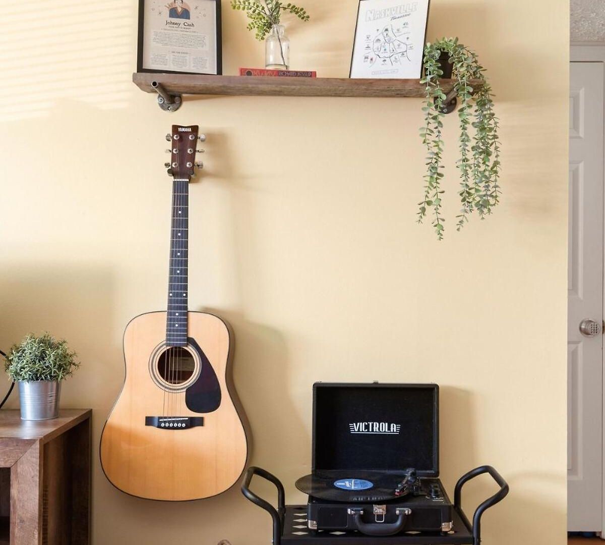 The Johnny And Dolly Historic Hideaway, Music Row Unit 2 * Nashville