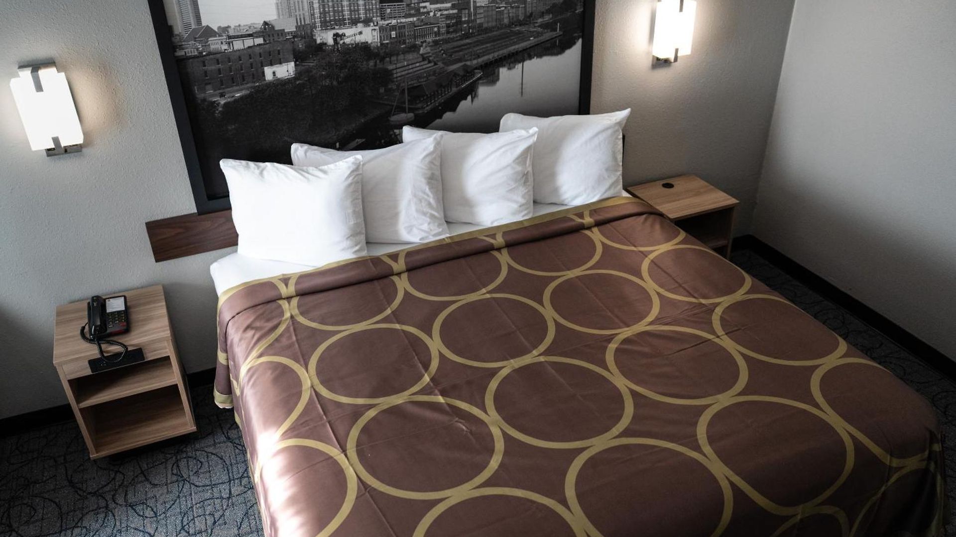 Hotel Super 8 By Wyndham Antioch/nashville South East