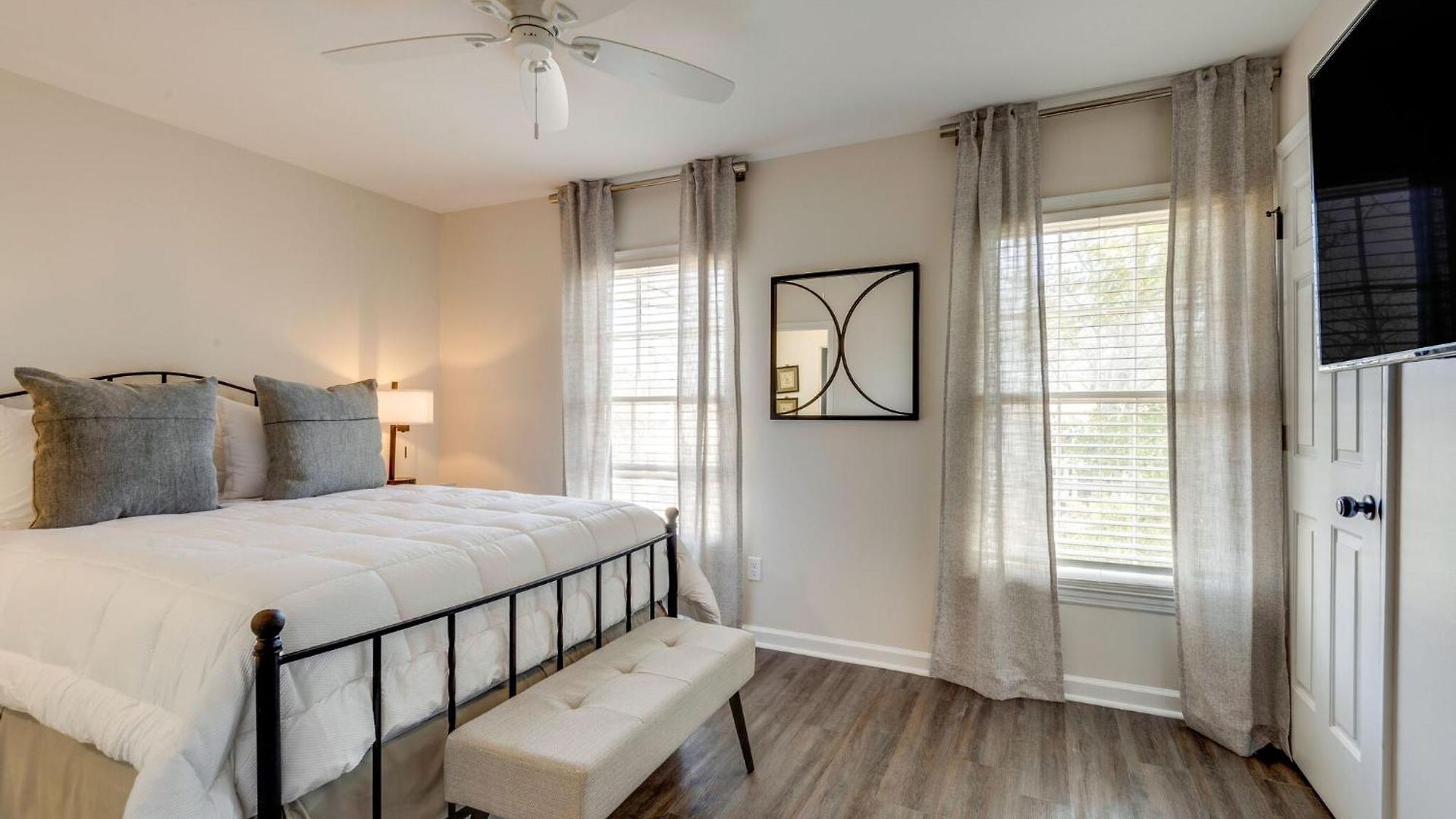 Luxury Townhouse On Music Row - Downtown *