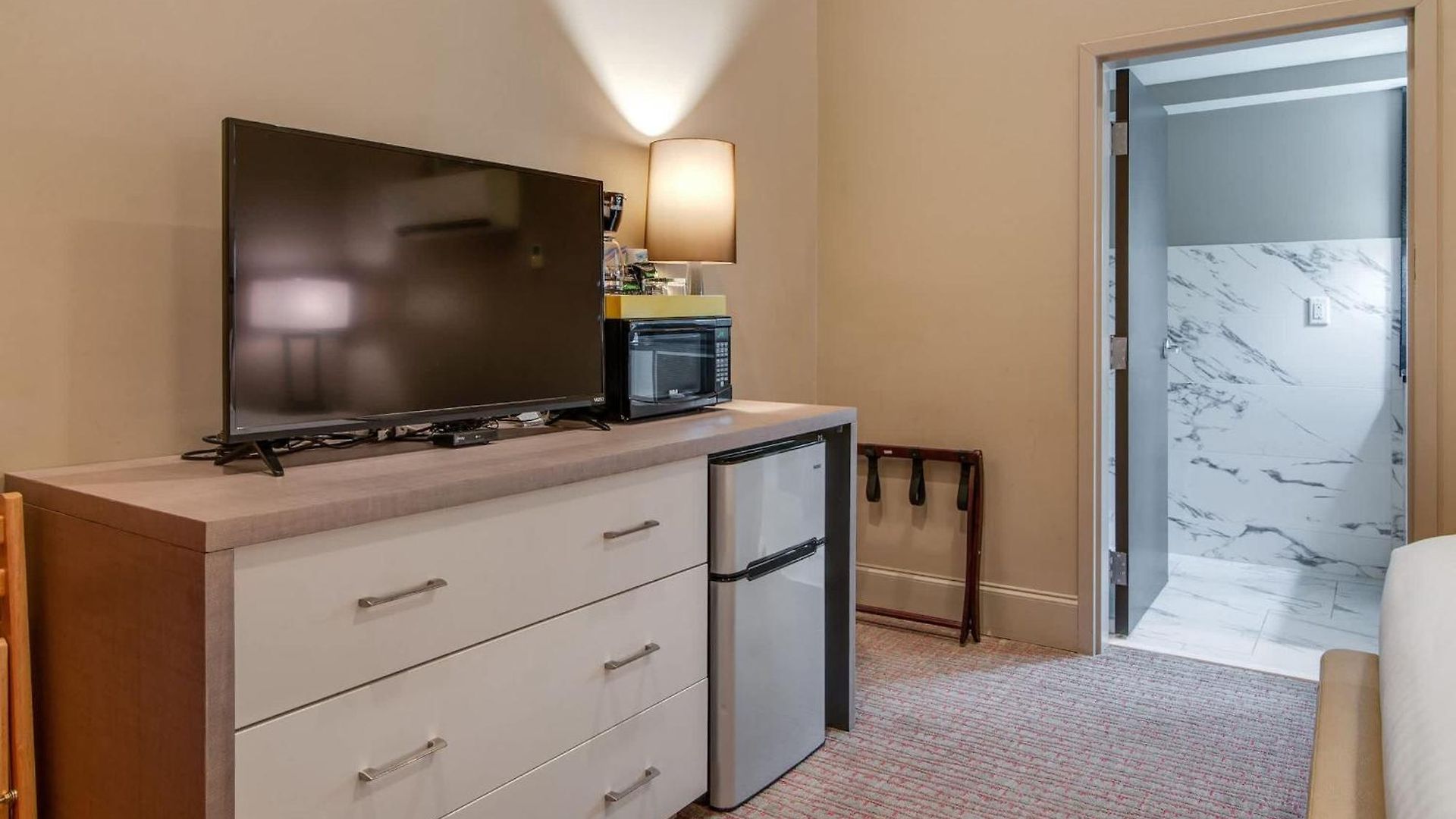 Quaint Retreat For 2 Heart Of Dt Near Broadway Nashville