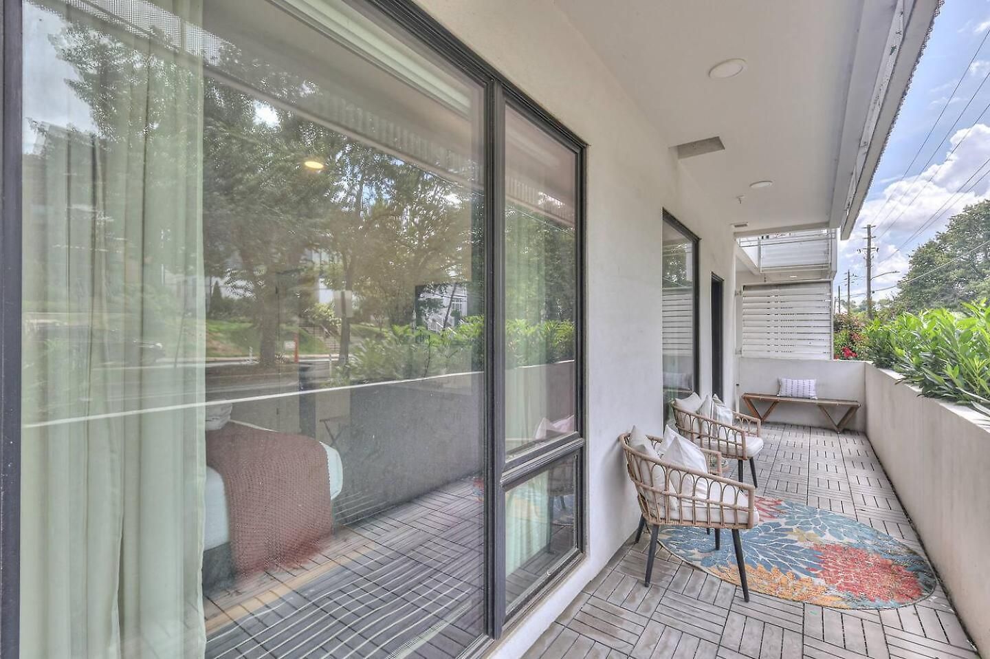 Amazing Downtown W Pool Free Parking 104