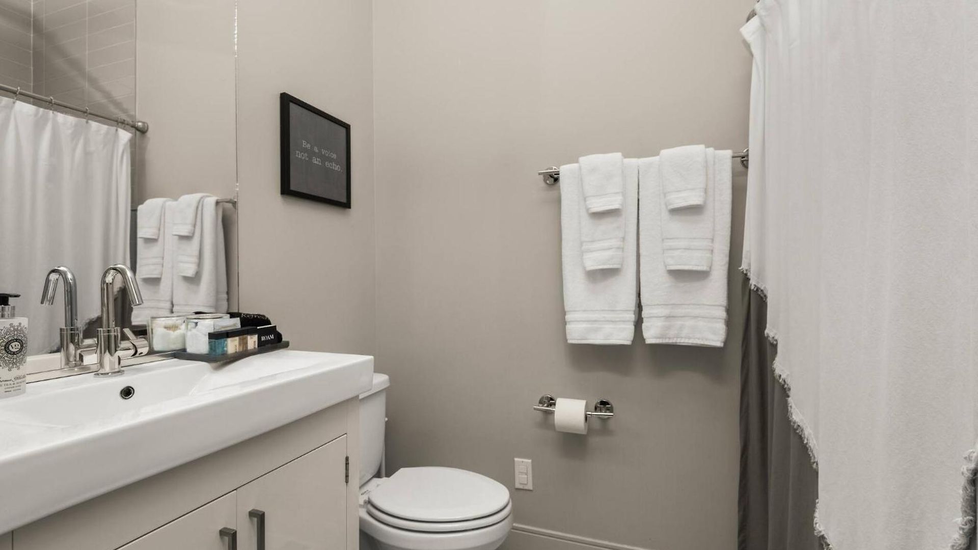 Holiday home Stella | Downtown Gulch | 7 Min Drive To Broadway! Nashville
