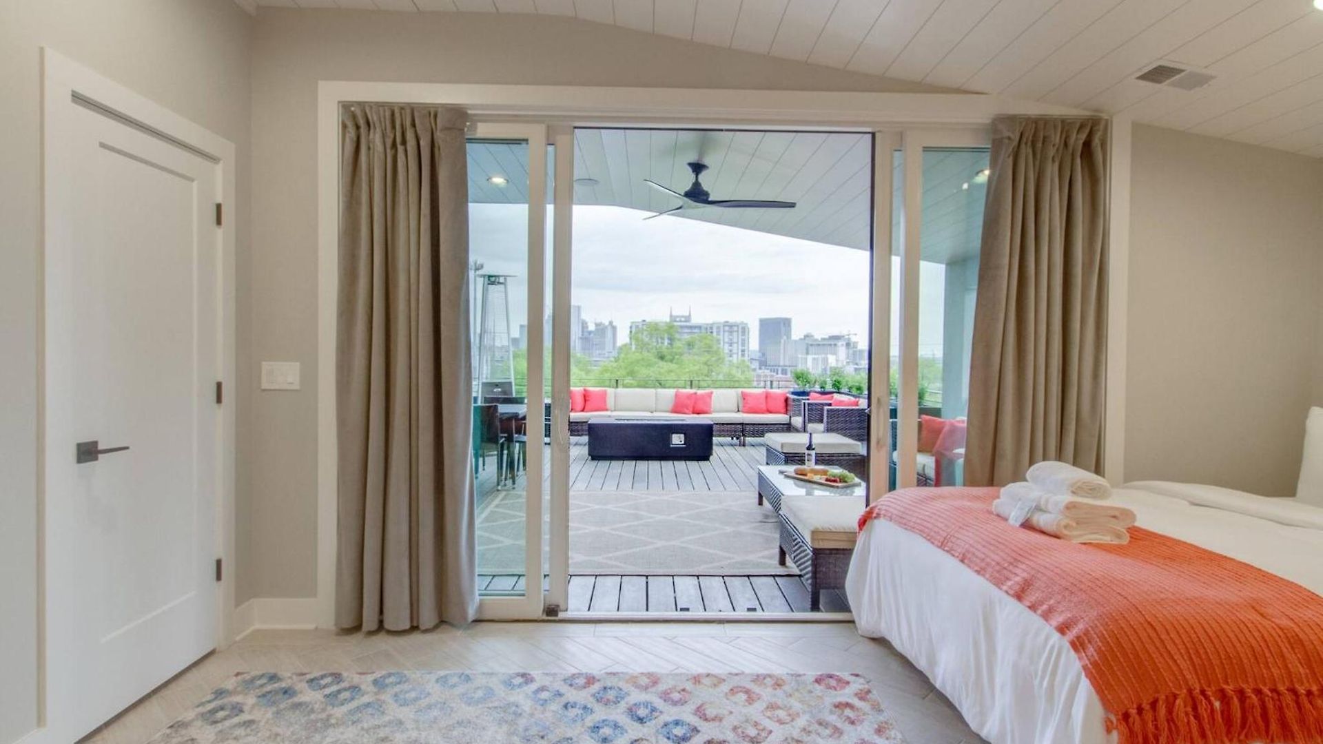 Holiday home The Augustine! | Views, Gym, Walk To Gulch Nashville