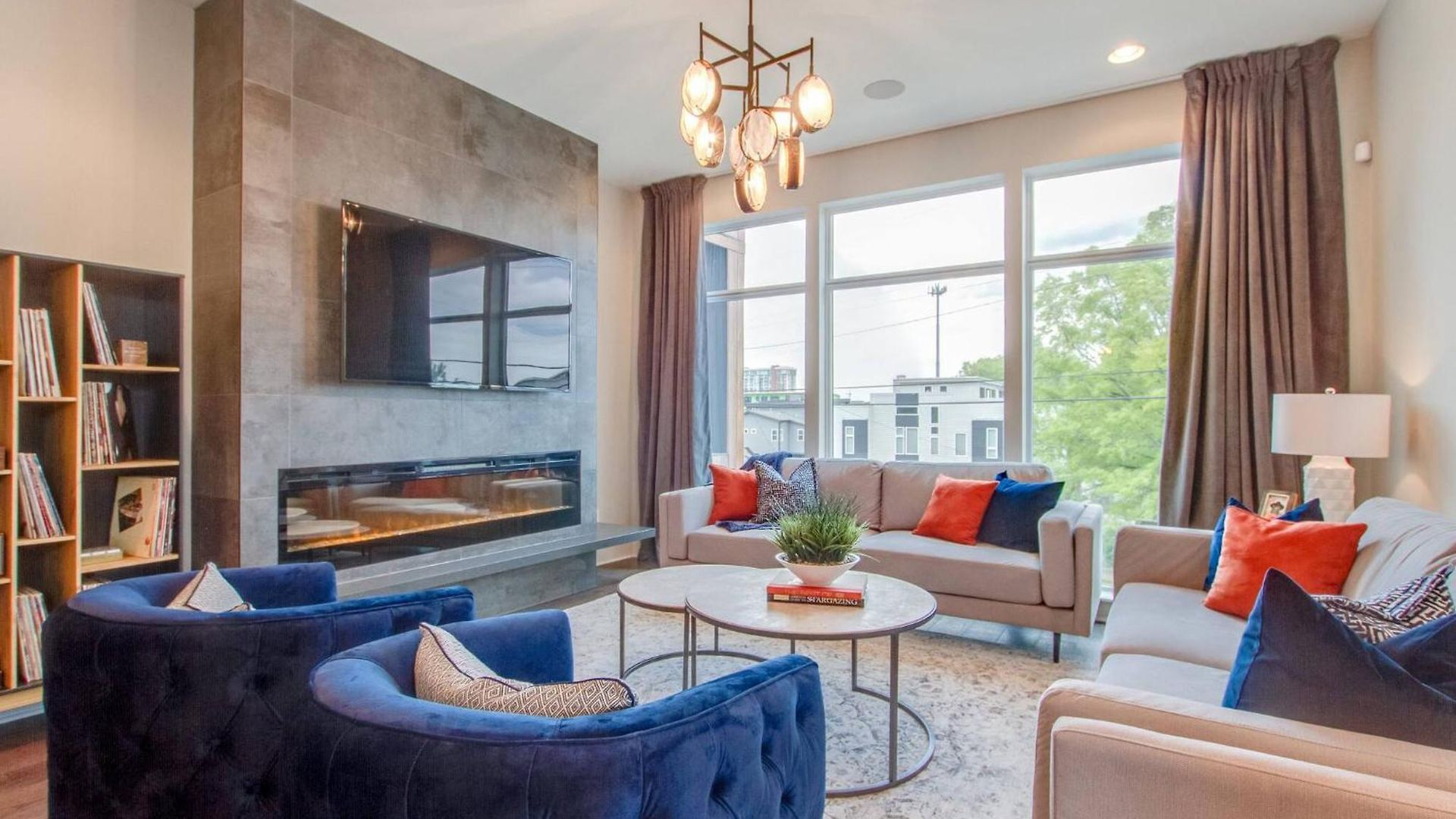 Holiday home The Augustine! | Views, Gym, Walk To Gulch Nashville