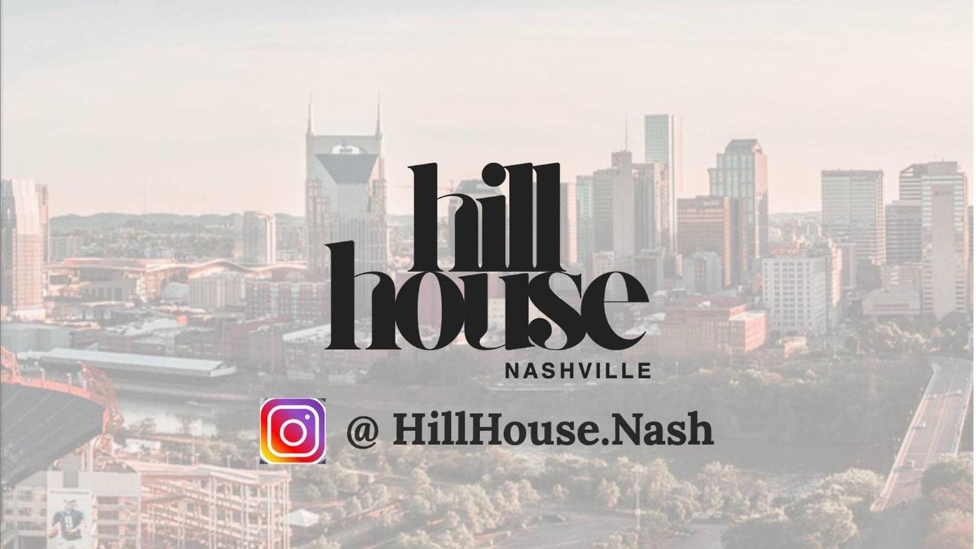 Hill House | Walk To Gulch! Sauna, Hot Tub, Gym! Holiday home *
