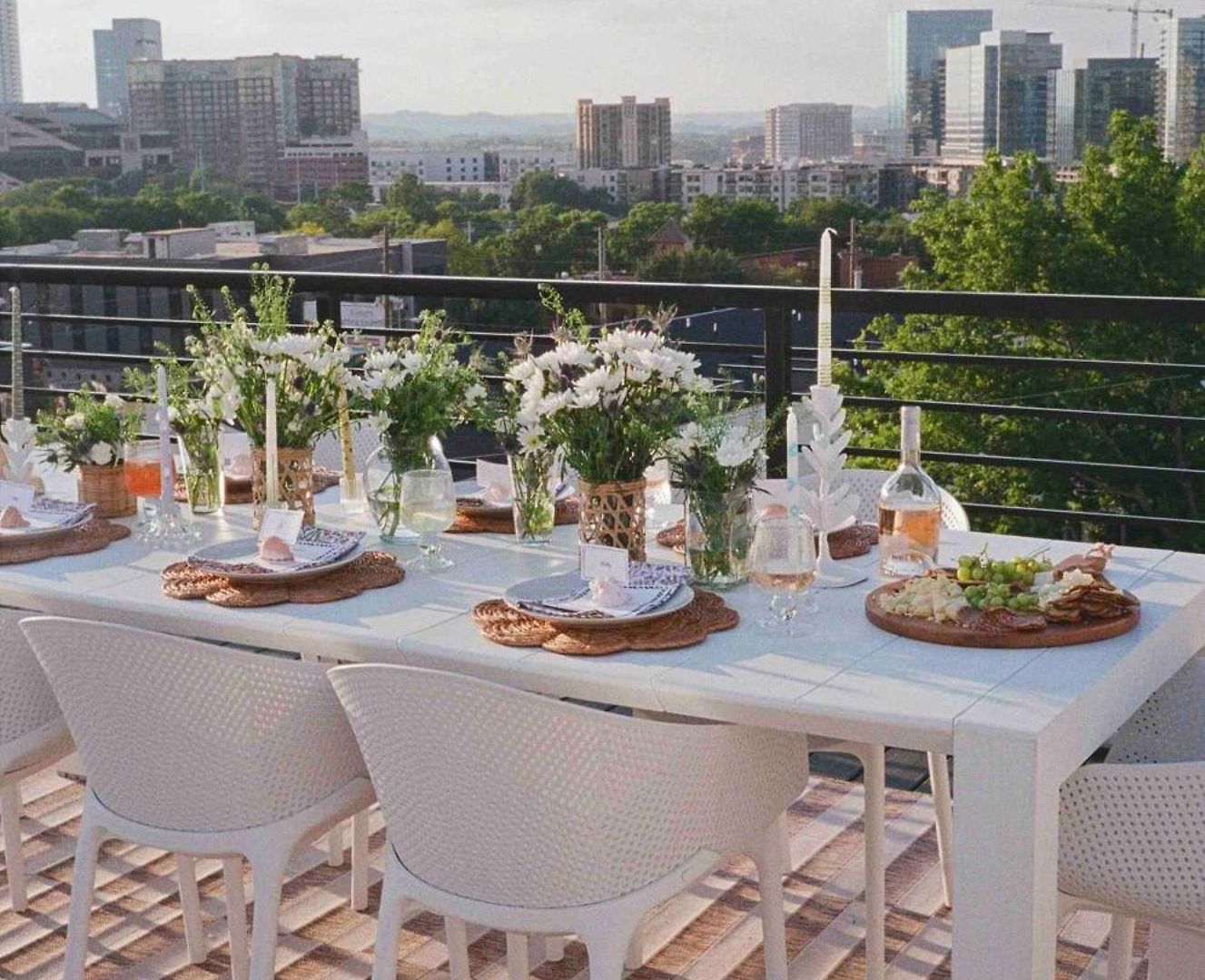 Archer House | Hot Tub Rooftop | Downtown Luxury!