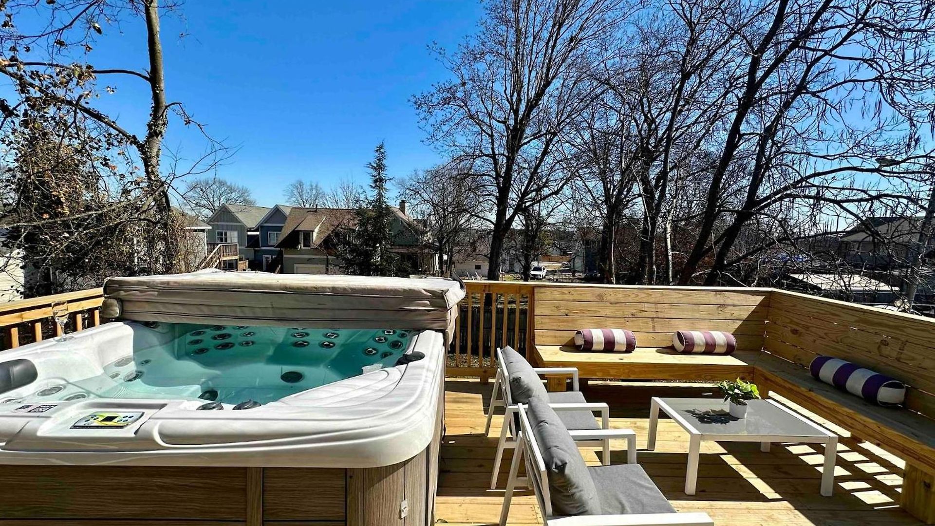 House! Hot Tub, Marg Machine, Walk 12south *