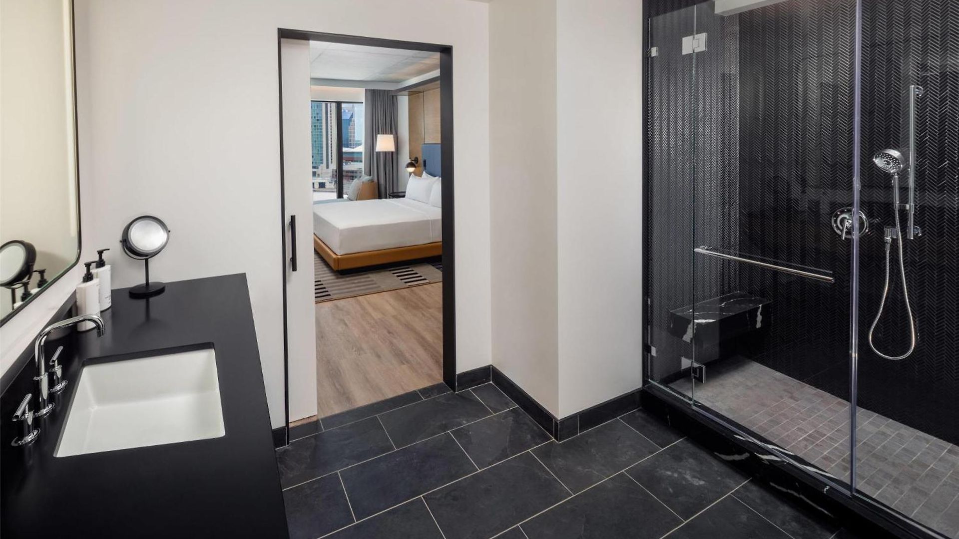Hotel Canopy By Hilton Downtown The Gulch 4*