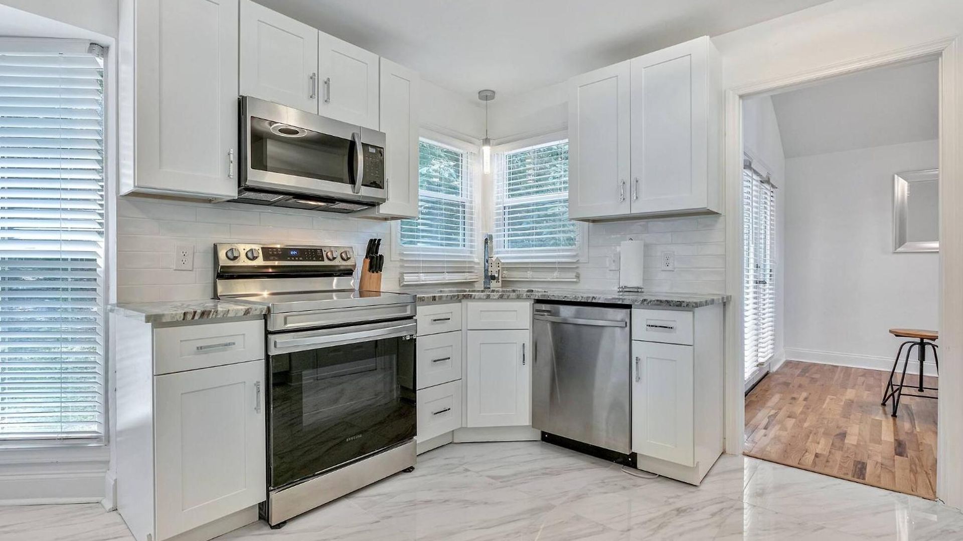 Nest: Renovated Retreat Near Bna *